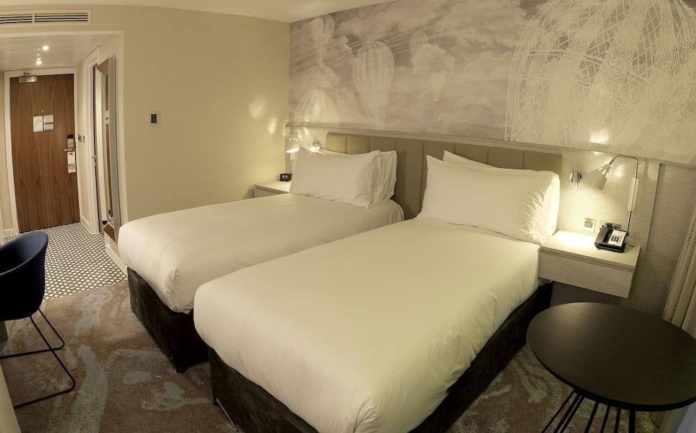 Hotel Doubletree By Hilton