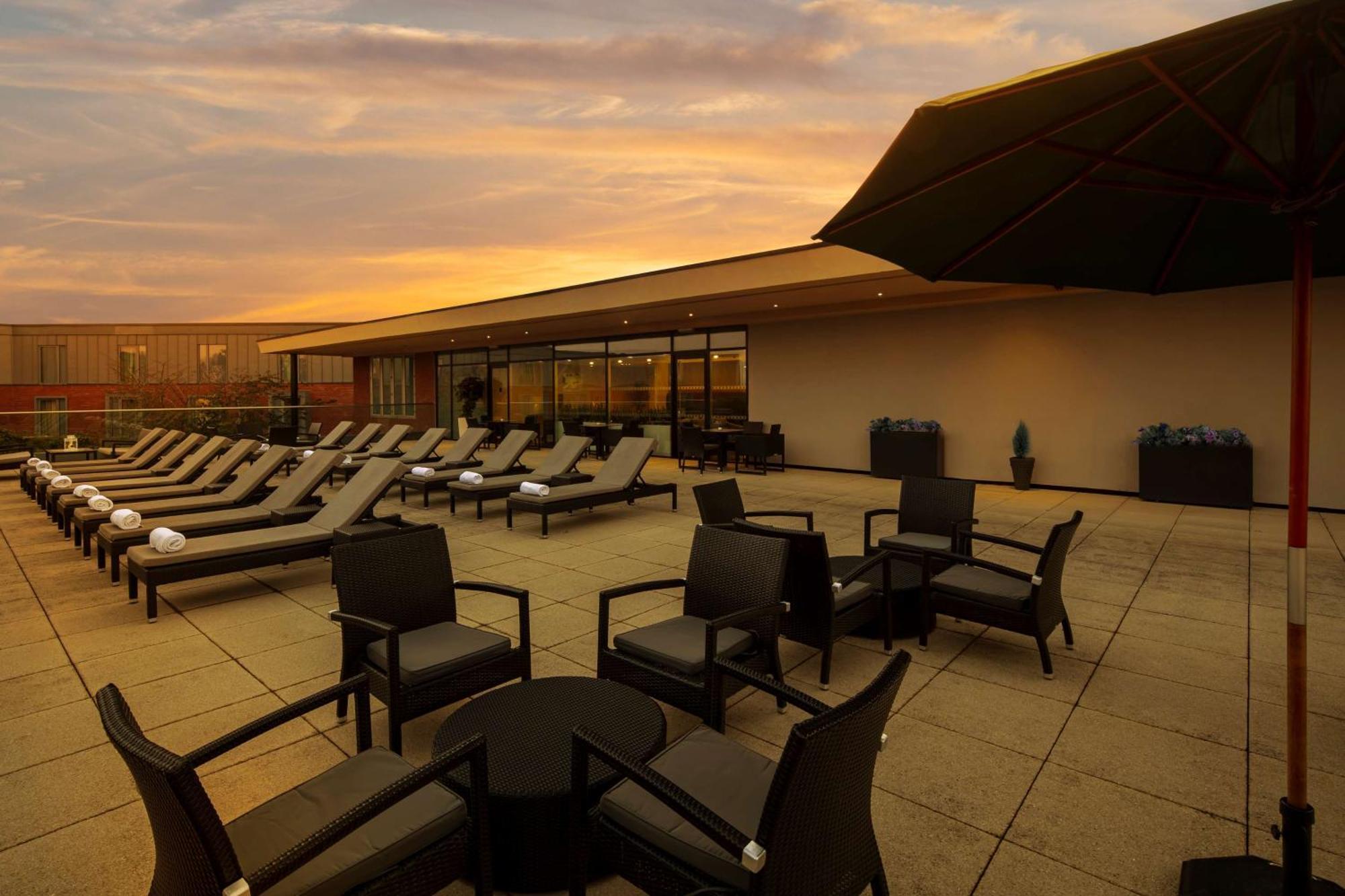 Doubletree By Hilton Hotel