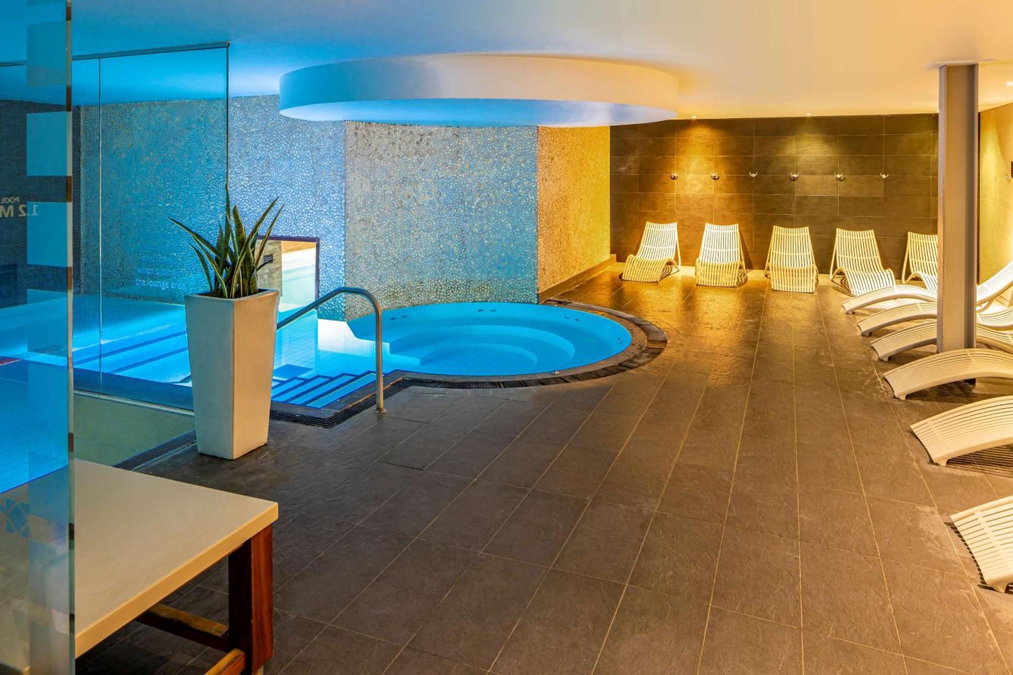 Doubletree By Hilton Hotel