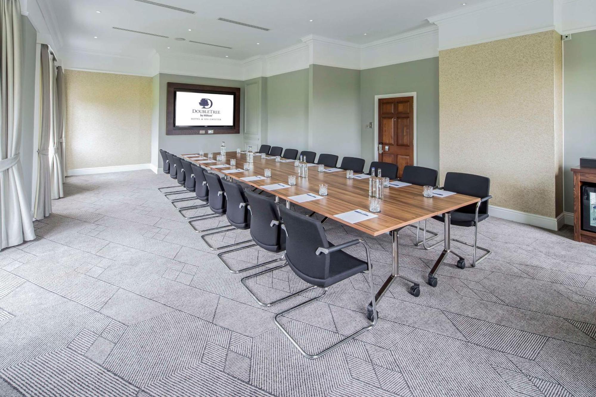 Hotel Doubletree By Hilton Chester