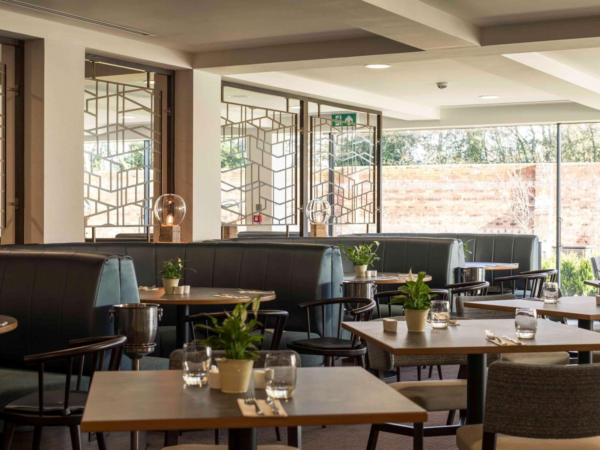Doubletree By Hilton Hotel Chester
